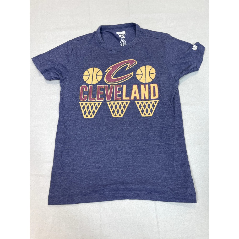 Cleveland Cavaliers Shirt Womens Extra Small XS Blue‎ Basketball T-Shirt